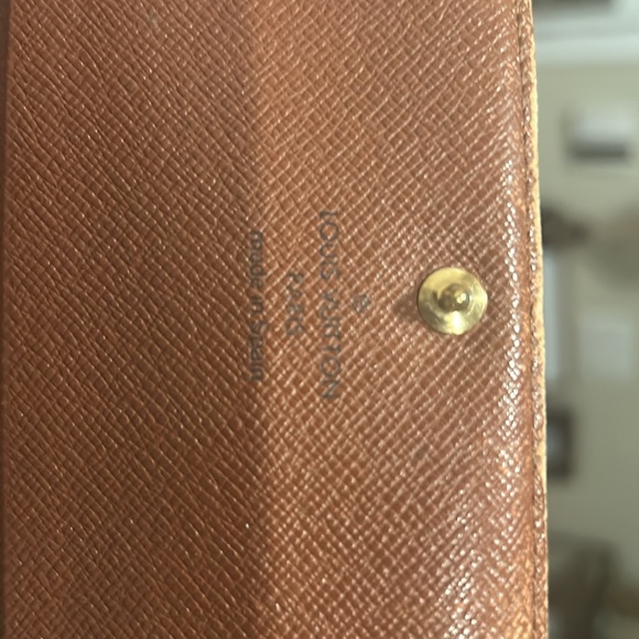 LV MONOGRAM WALLET - Picture 4 of 9